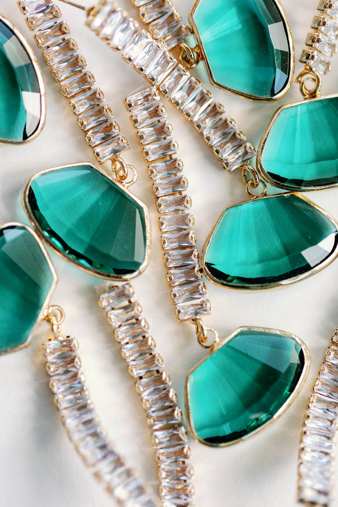 St Armands Designs of Sarasota - Emerald Swingy Diamond Drops