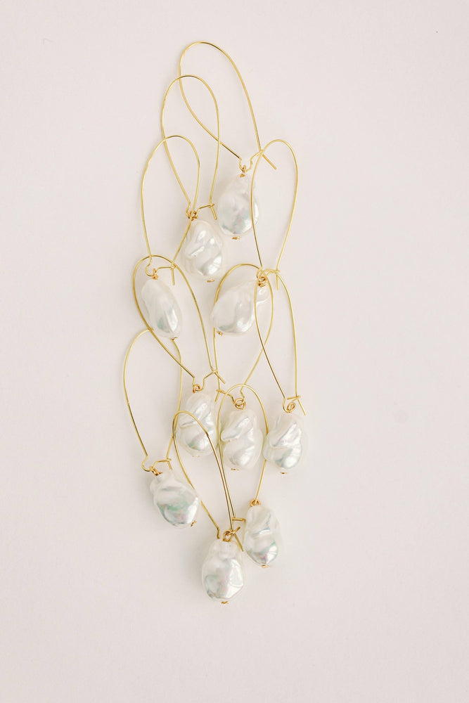 St Armands Designs of Sarasota - Natural Pearl Minimalist Threader Earrings