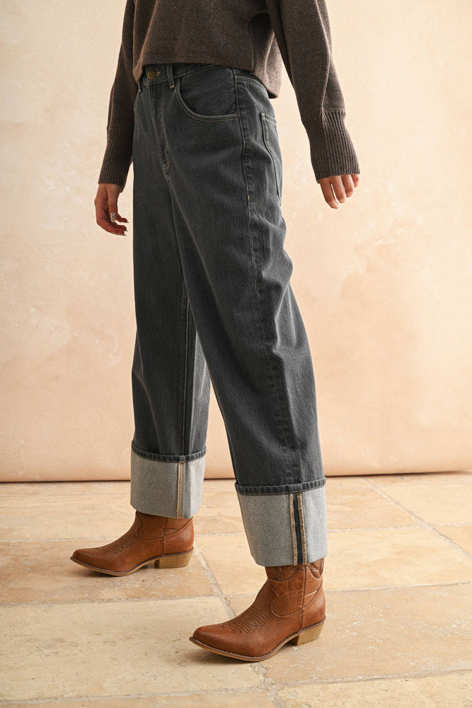 Cuffed Grey Wash Jean