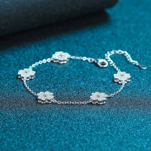 PeriFour Leaf Clover Moissanite Bracelet