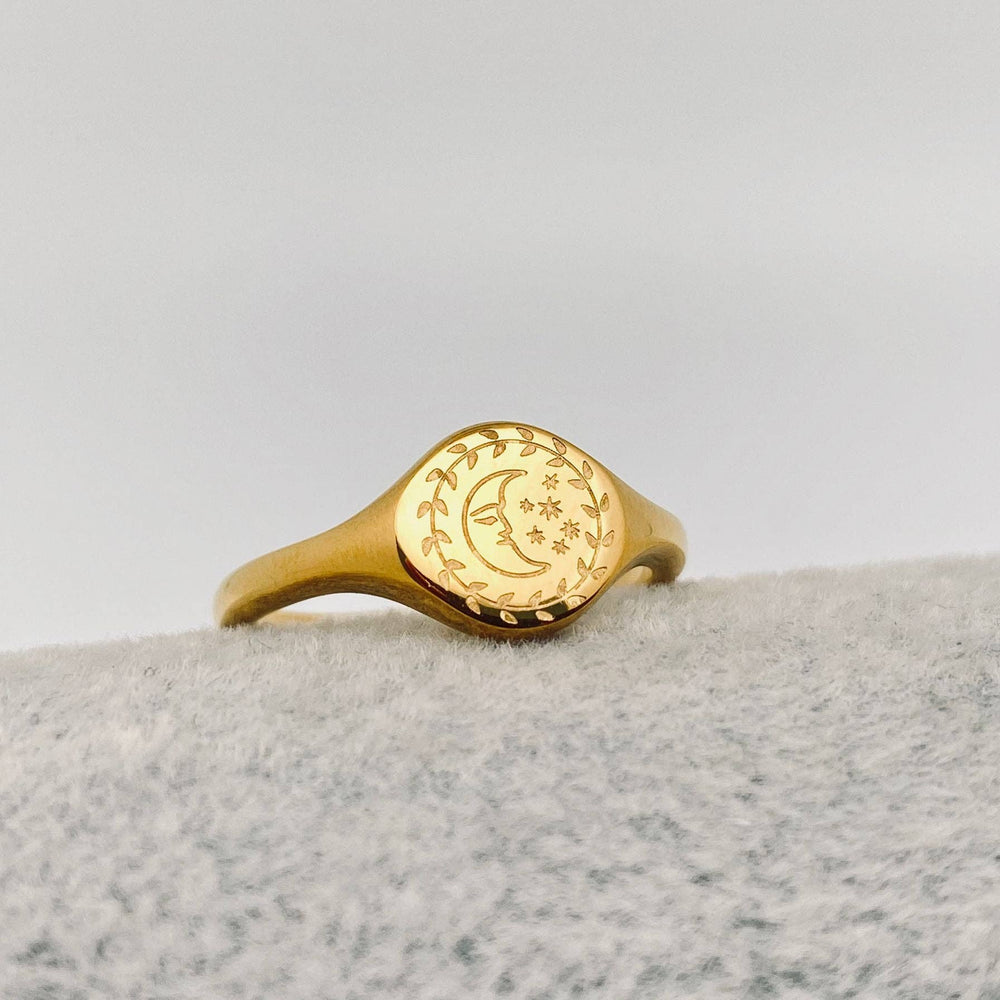 Moon Sun Stars Goddess Ring: Star Moon / 6