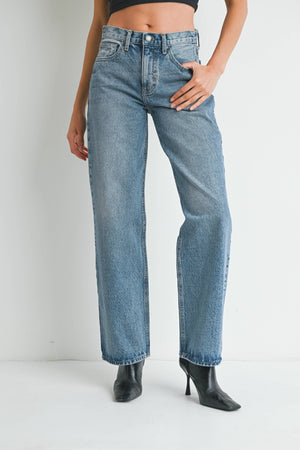 Jen Relaxed Straight Jean