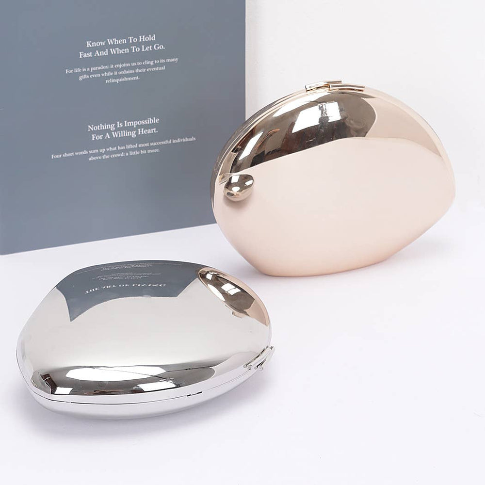 Metal Clutch: Silver
