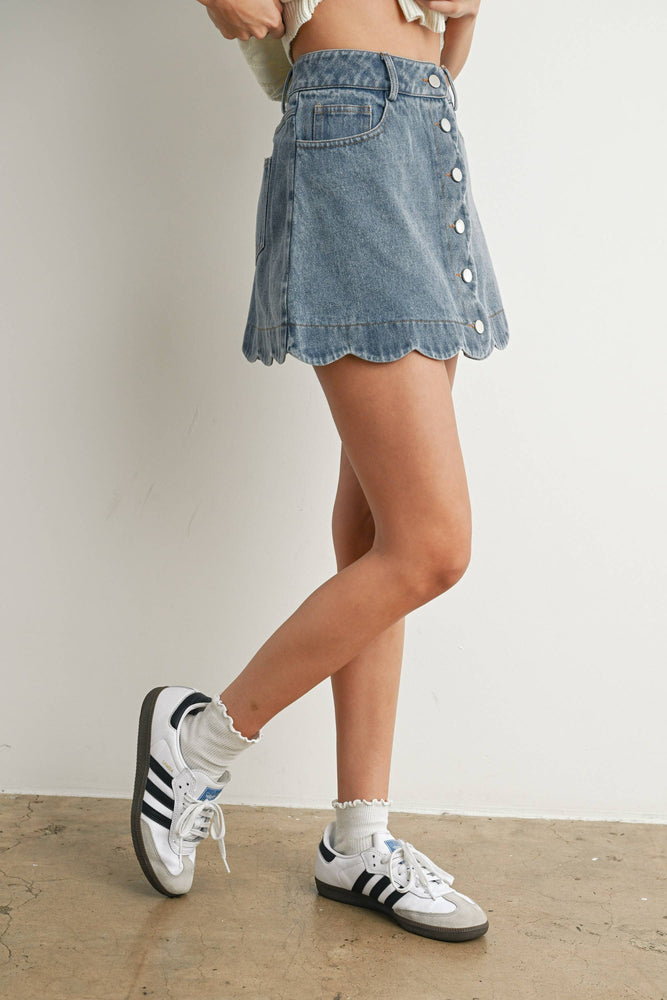 Denim Buttoned Scallop Denim Skirt