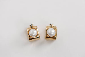 St Armands Designs of Sarasota - Vintage Mini Square Gold Pearl Huggie Hoop Earrings