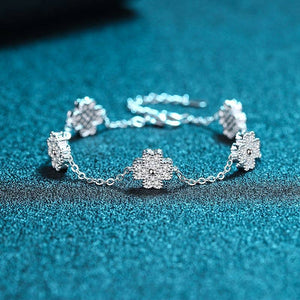 PeriFour Leaf Clover Moissanite Bracelet