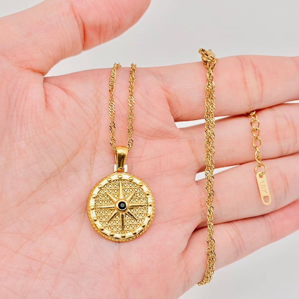 18K Gold Plated Round Star Pendant Necklace